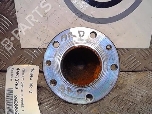Used Right rear steering knuckle RENAULT CAPTUR II (HF_) TCe 130 (HFMF) (131 hp) 14555355