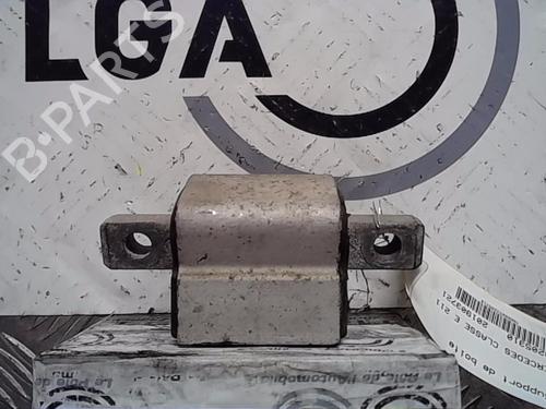 Used Gearbox mount MERCEDES-BENZ E-CLASS (W211) E 200 CDI (211.004) (122 hp) 14560111