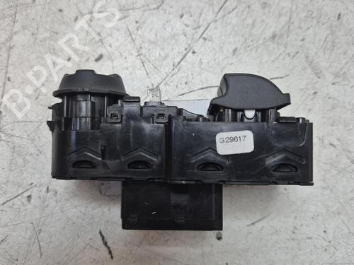 Used Left front window switch Left front window switch 39010944 39010944