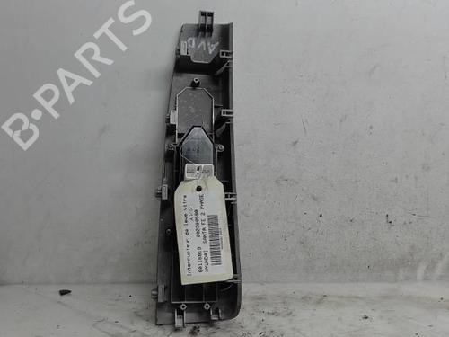 Right front window switch HYUNDAI SANTA FÉ II (CM) 2.2 CRDi GLS 4x4 | BP16567751I26 