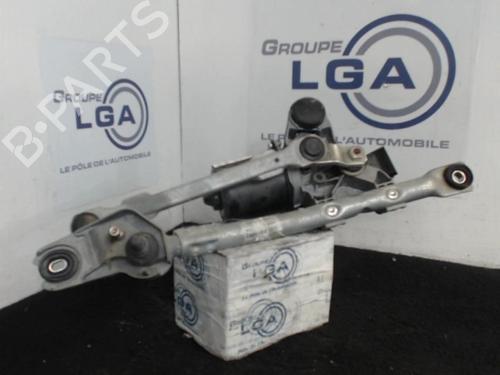 Used Front wiper motor PEUGEOT 107 (PM_, PN_) 1.0 (68 hp) 13870837