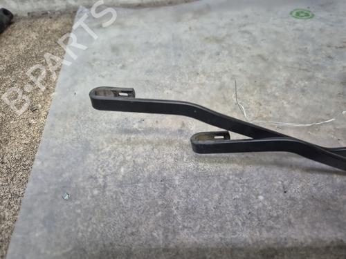 Front windshield wiper arm SUZUKI SWIFT IV (FZ, NZ) 1.2 (AZH412, ZC72S) | BP30187682C143
