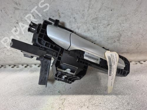 Used Front right exterior door handle MERCEDES-BENZ A-CLASS (W176) A 200 (176.043) (156 hp) 26945052