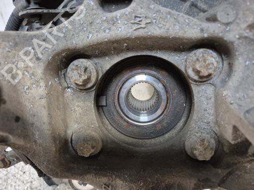 Left rear steering knuckle MASERATI LEVANTE SUV (M161) 3.0 D Q4 | BP26897169M27 
