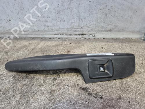 Used Right front window switch RENAULT TRAFIC III Van (FG_) 1.6 dCi 90 (FGME) (90 hp) 29195865