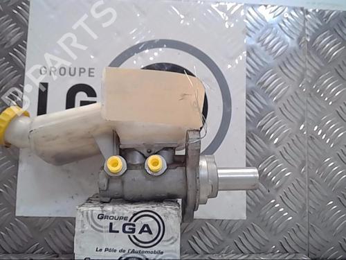 Used Brake master cylinder CITROËN C3 II (SC_) 1.6 HDi (92 hp) 14521139