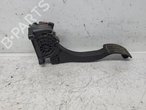 Used Clutch pedal Clutch pedal 36834656 36834656