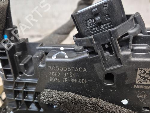 Front right lock NISSAN MICRA V (K14) 0.9 IG-T | BP27530759C97 