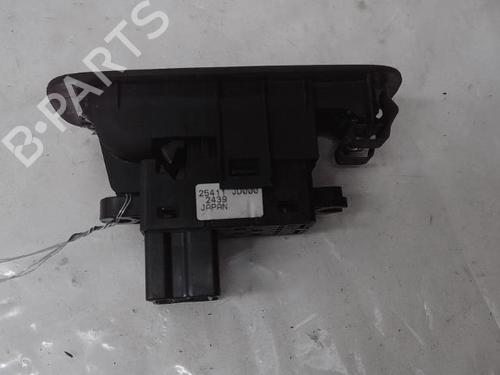 Right front window switch NISSAN QASHQAI / QASHQAI +2 I (J10, NJ10, JJ10E) 1.5 dCi | BP15523334I26 