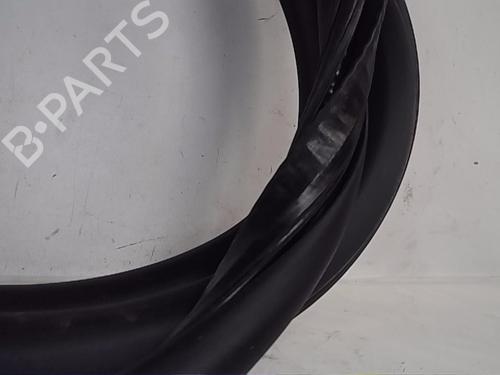 Rubber door seal PEUGEOT 208 II (UB_, UP_, UW_, UJ_)  | BP14562718C142 