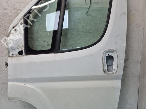 Used Left front door PEUGEOT BOXER Van 2.2 HDi 130 (131 hp) 30332302