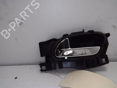 Used Front left interior door handle PEUGEOT 5008 (0U_, 0E_) 2.0 HDi 150 / BlueHDi 150 (150 hp) 13827738