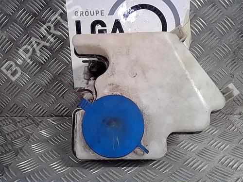 Used Windscreen washer tank MERCEDES-BENZ B-CLASS Sports Tourer (W245) B 180 CDI (245.207) (109 hp) 13853583