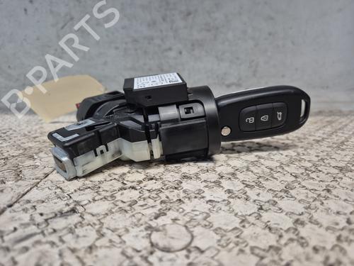 Used Ignition barrel RENAULT CLIO V (B7_) 1.5 Blue dCi 85 (B7AG) (86 hp) 26335797