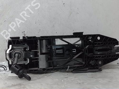 Used Front left exterior door handle AUDI A3 Sportback (8VA, 8VF) [2012-2021]  17232833