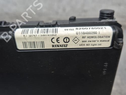 Skrzynka bezpieczników RENAULT MEGANE II Saloon (LM0/1_) | BP30868002E1