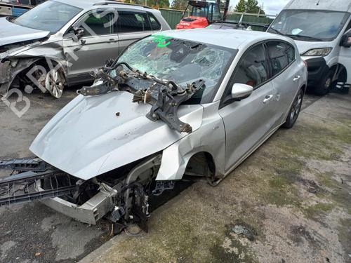 Luz central de freno FORD FOCUS IV (HN) | BP30556357L11