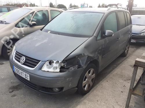 Front windshield wiper arm VW TOURAN (1T1, 1T2)  | BP14558782C143 