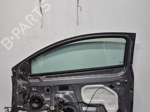 Used Right front door Right front door 36834319 36834319