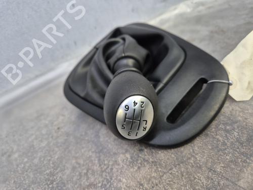 Used Shift knob RENAULT SCÉNIC III (JZ0/1_) 1.5 dCi (106 hp) 30916084
