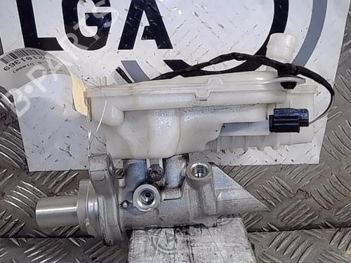 Used Brake master cylinder RENAULT ESPACE V (JR_) 1.6 dCi 160 (160 hp) 14522405