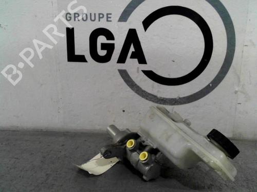 Used Brake master cylinder RENAULT KANGOO Express (FW0/1_) [2008-2025]  14520475