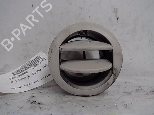 Used Air vent FIAT PUNTO (188_) 1.4 (95 hp) 14563645