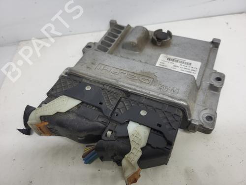 Used Engine control unit (ECU) Engine control unit (ECU) PEUGEOT EXPERT Van (V_) 2.0 BlueHDi 120 (122 hp) 32485408 32485408
