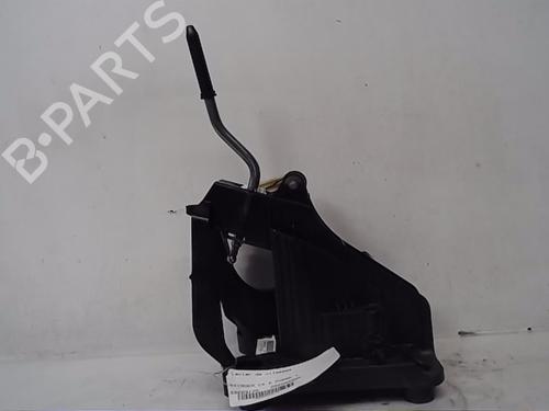 Used Gear lever CITROËN C4 II (NC_) 1.4 VTi 95 (NC8FP0) (95 hp) 13846307