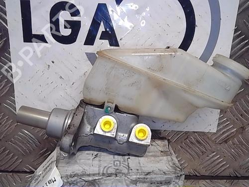 Brake master cylinder TOYOTA YARIS (_P9_) 1.33 VVT-i (NSP90_, NSP90R) | BP14522440M77 