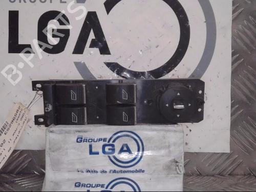 Used Left front window switch FORD GRAND C-MAX (DXA/CB7, DXA/CEU) 1.6 TDCi (95 hp) 13864706