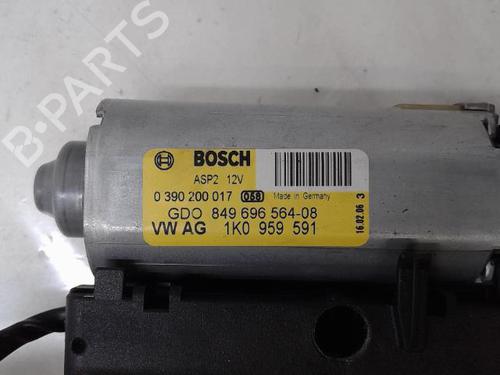 Moteur du toit ouvrant PORSCHE CAYENNE (9PA) 3.2 | BP15690837M60 