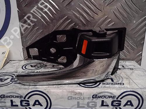 Used Rear right interior door handle TOYOTA RAV 4 IV (_A4_) 2.5 Hybrid (AVA42_) (197 hp) 13862176