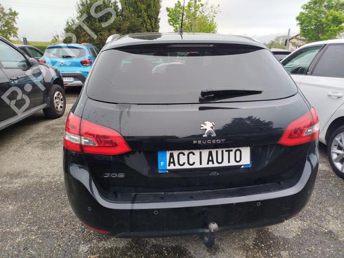 Right front fenders PEUGEOT 308 SW II (LC_, LJ_, LR_, LX_, L4_) 1.5 BlueHDi 130 | BP29962936C42