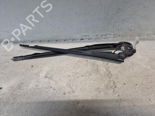 Used Front windshield wiper arm SEAT LEON (1P1) 1.4 TSI (125 hp) 24512155