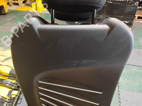 Left front seat RENAULT CAPTUR I (J5_, H5_) 0.9 TCe 90 | BP36146136C15 - Image 2