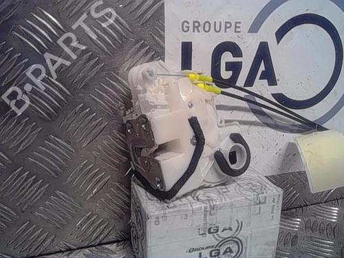 Used Front right lock SUZUKI VITARA (LY) 1.4 T AllGrip (APK414) (140 hp) 13858024