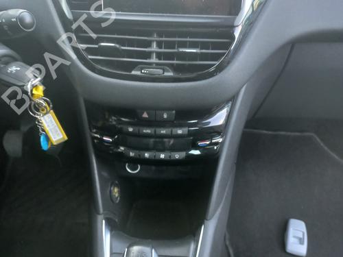 Left taillight PEUGEOT 208 I (CA_, CC_) 1.6 HDi | BP28526152C34 