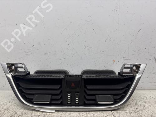 Used Air vent Air vent 38022861 38022861