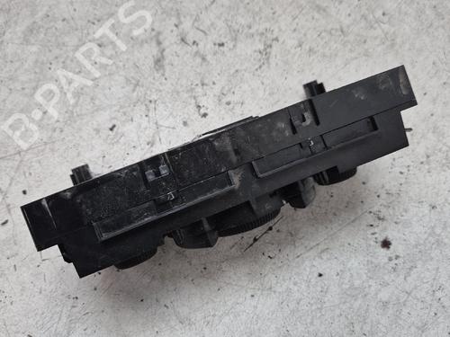 climate-control-peugeot-5008-0u_-0e_-2009-2010-2011-2012-2013-2014-2015-2016-2017-37648837 main image
