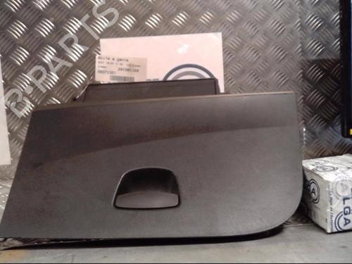 Handskerum SEAT IBIZA IV (6J5, 6P1) 1.2 TDI (75 hp) 31054839