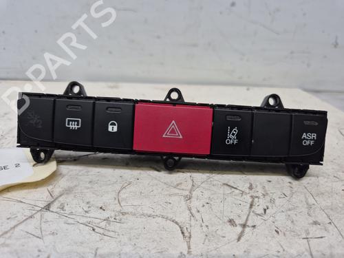 Used Warning switch Warning switch PEUGEOT BOXER Van 2.0 BlueHDi 160 (163 hp) 33210682 33210682
