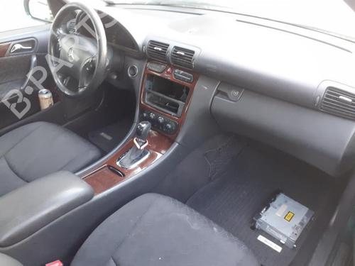 Right front door MERCEDES-BENZ C-CLASS (W203) C 220 CDI (203.006, 203.008) | BP13849551C3 