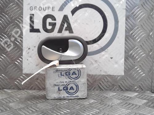 Used Front right interior door handle RENAULT CLIO III Grandtour (KR0/1_) [2007-2025]  13863921