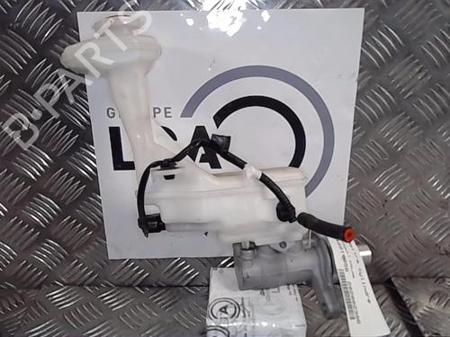 Brake master cylinder RENAULT KADJAR (HA_, HL_) 1.2 TCe 130 (HLMR) | BP14521765M77 