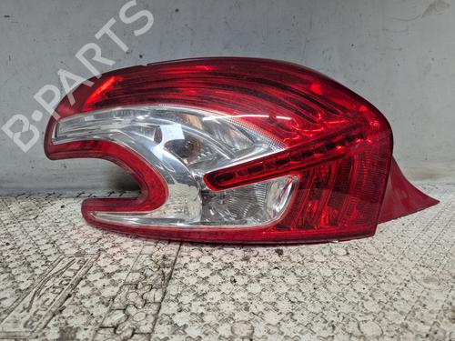Used Left taillight PEUGEOT 208 I (CA_, CC_) 1.0 VTi (68 hp) 31054744