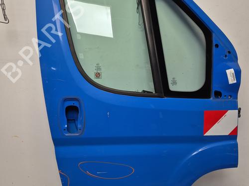 right-front-door-peugeot-boxer-van-2006-33210851 main image