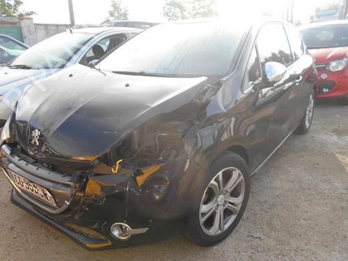 Fuse box PEUGEOT 208 I (CA_, CC_) 1.6 HDi | BP16567978E1 
