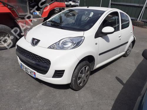 Fuel flap PEUGEOT 107 (PM_, PN_) 1.0 | BP13853466C131