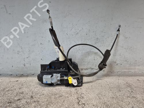 Used Front left lock NISSAN JUKE (F15) 1.2 DIG-T (115 hp) 24576112